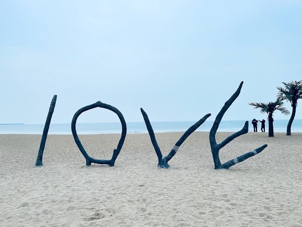 Het privéleven van Gijs Tuinman en de geruchten rond zijn huwelijk