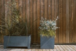 De mooiste plantenbakken voor in je tuin: van materiaal tot stijl